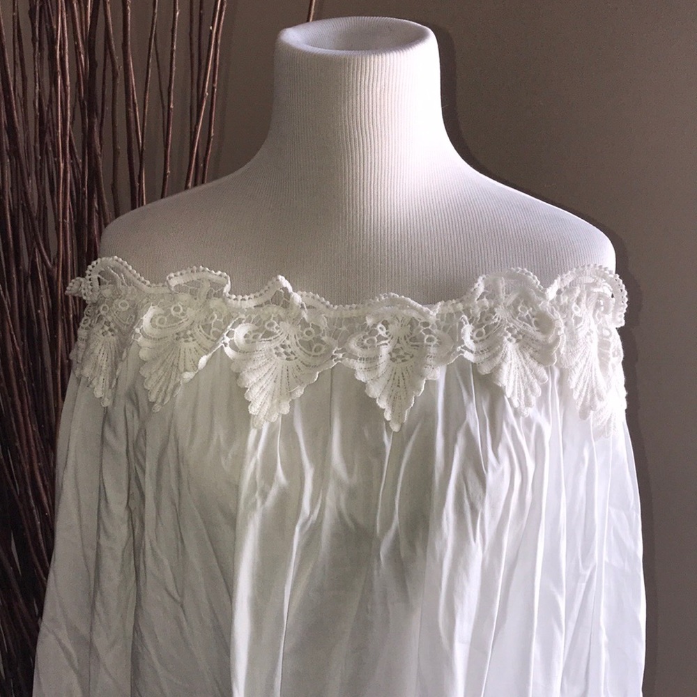 Off Shoulder Lace Trim Dress